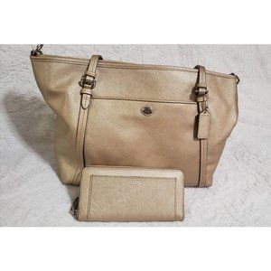 Coach Authentic Peyton Saffiano Leather Shoulder Bag Gold and Wallet